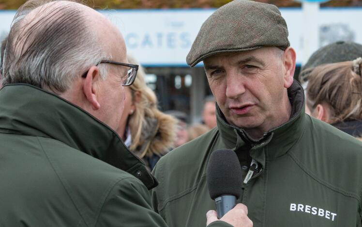 Worcester Racecourse will host Fergal O’Brien’s attempt to further secure his place at the top of the Jump Trainers Champions